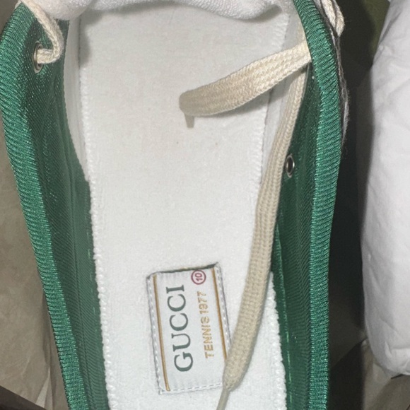 New sneakers - Picture 4 of 5